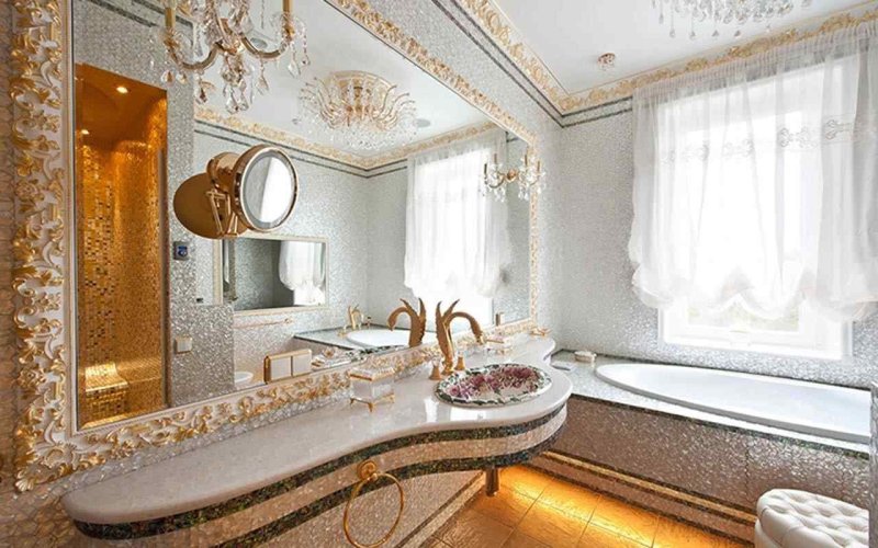 Ванная в дворцовом стиле