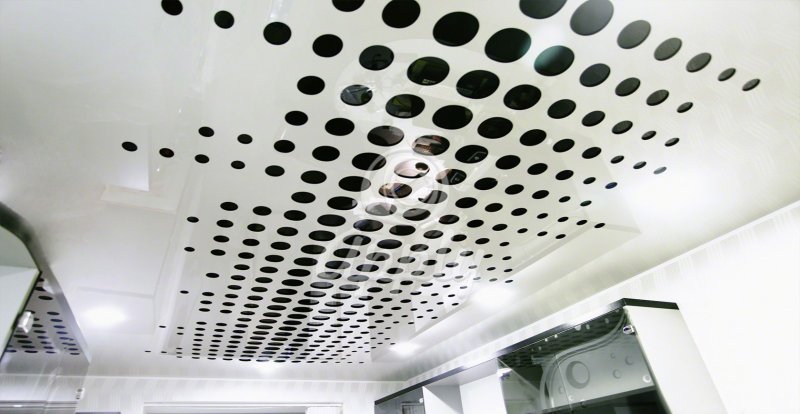 Перфорированный потолок с подсветкой