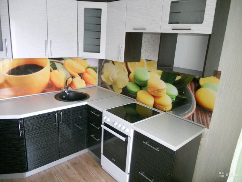 Самоклеющая плёнка для кухонного гарнитура