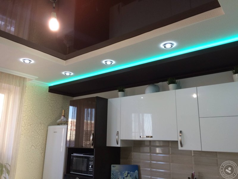Кухонный потолок из гипсокартона