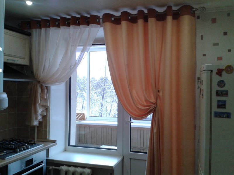 Ламбрекен на кухню