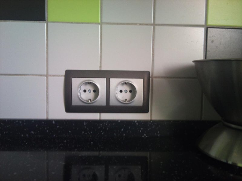 Модульный блок Casia (4 розетки Schuko 250 в)