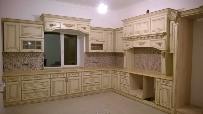 Кухонный карниз