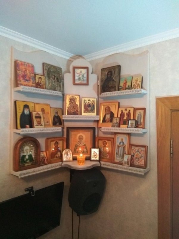 Старообрядческий домашний иконостас
