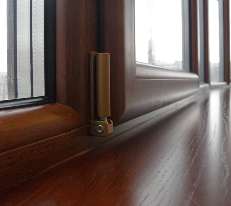 Подоконники Rehau s769