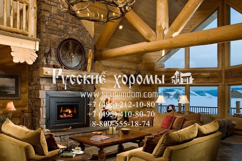 Камин в доме из сруба