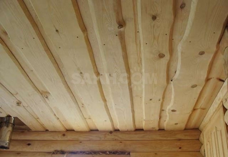 Сарай из необрезной доски