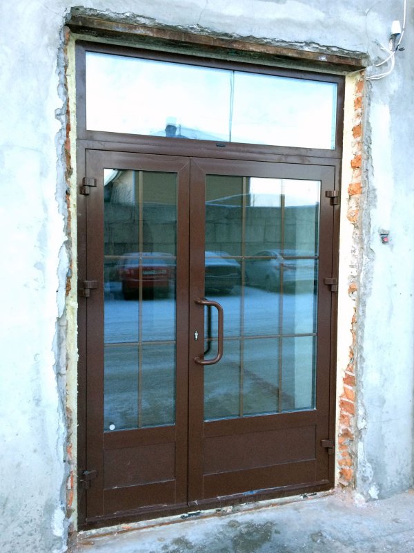 Дверь алюминиевая двустворчатая ALUTECH w62 2100 1300