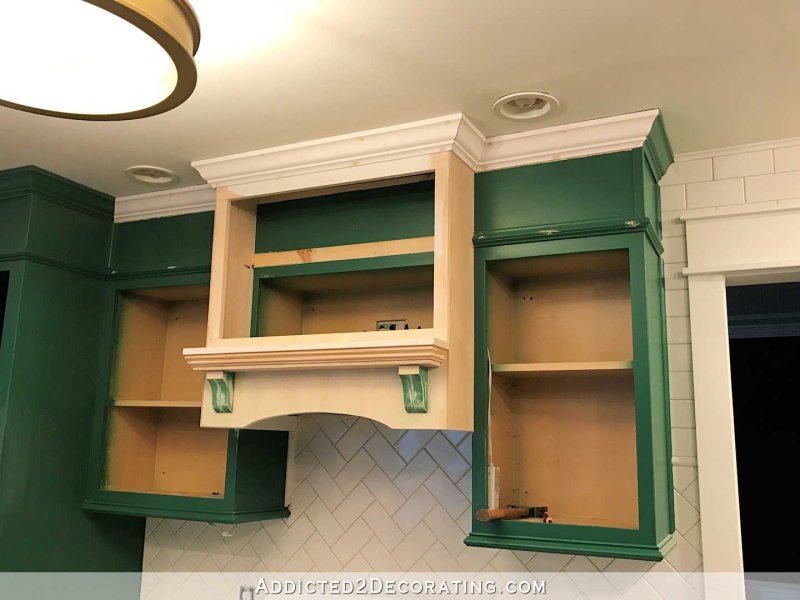 Вытяжка для кухни из дерева