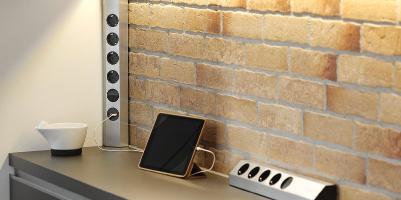 Модульный блок Casia (4 розетки Schuko 250 в)