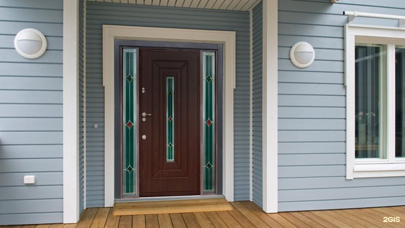Входная финская дверь Jeld-Wen Basic 0050 коричневая
