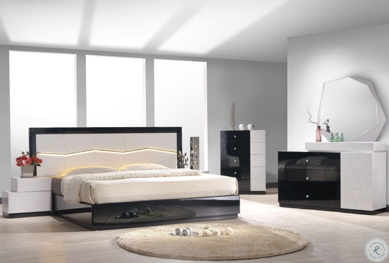 Spalni mebel Classic