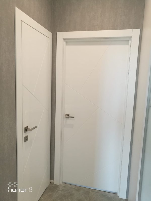 Компланарные двери межкомнатные
