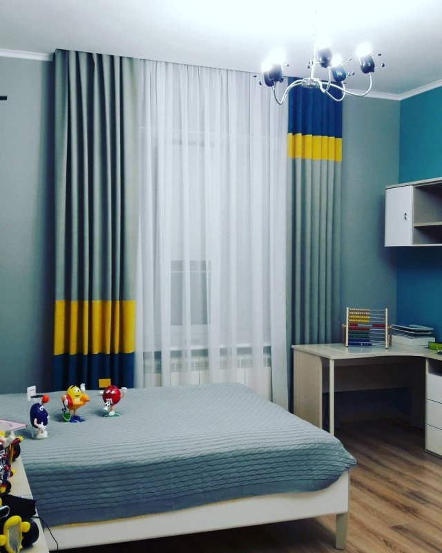 Занавески в комнату подростка