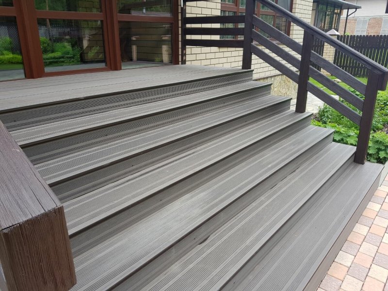 Ступени из ДПК cm Stair
