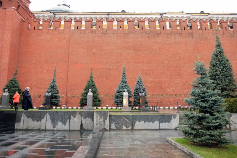 Стена мавзолей Кремль Москва