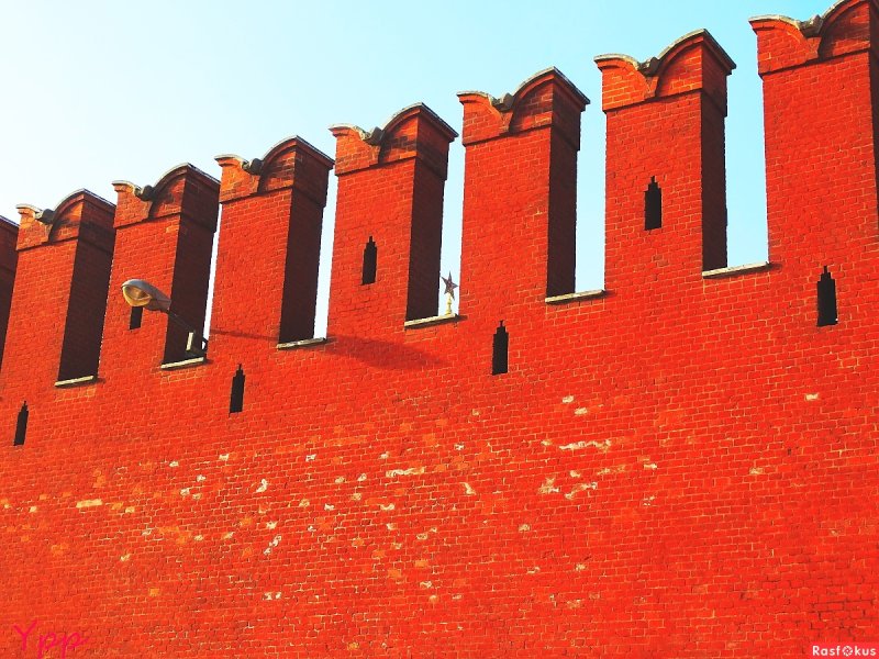 Кирпичная стена
