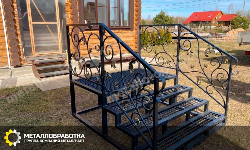 Крыльцо 6300мм металла