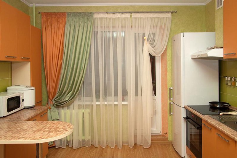 Красивые шторы на кухню