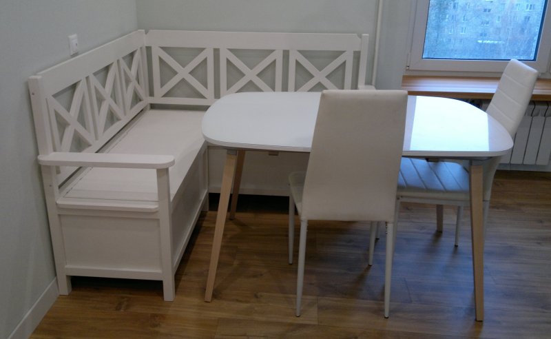 Скамейка на кухню