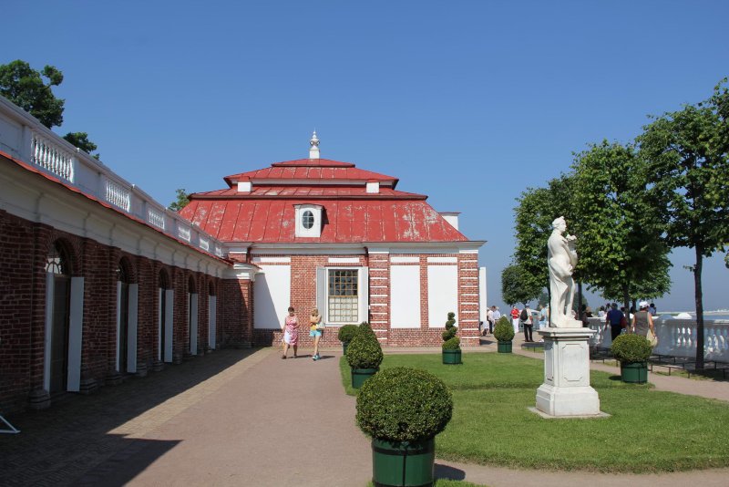 Монплезир Санкт-Петербург Петергоф