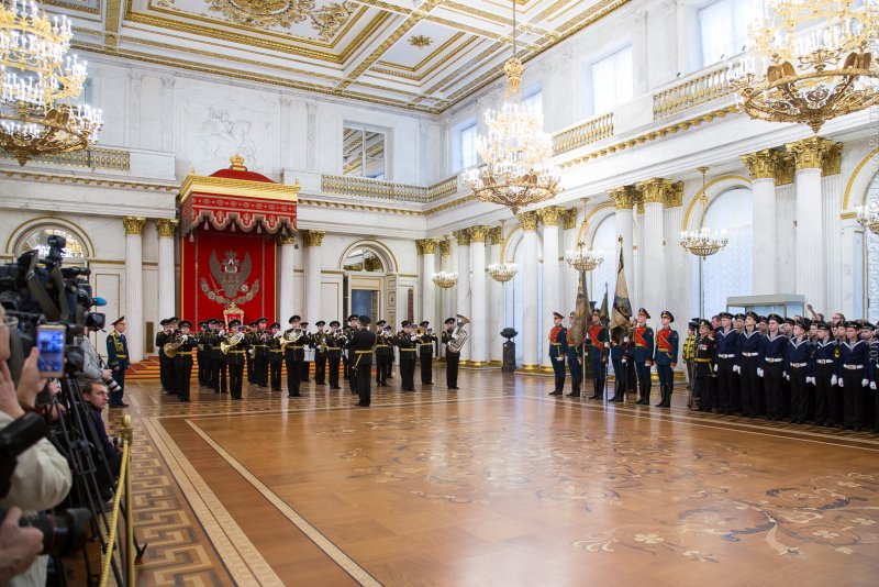 Гербовый зал Эрмитажа