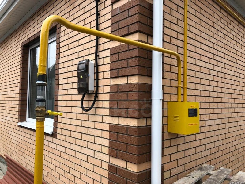 Газовая труба в частном доме