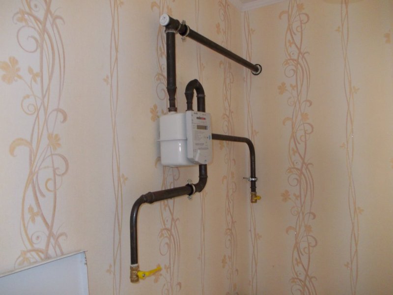 Газовая труба в квартире