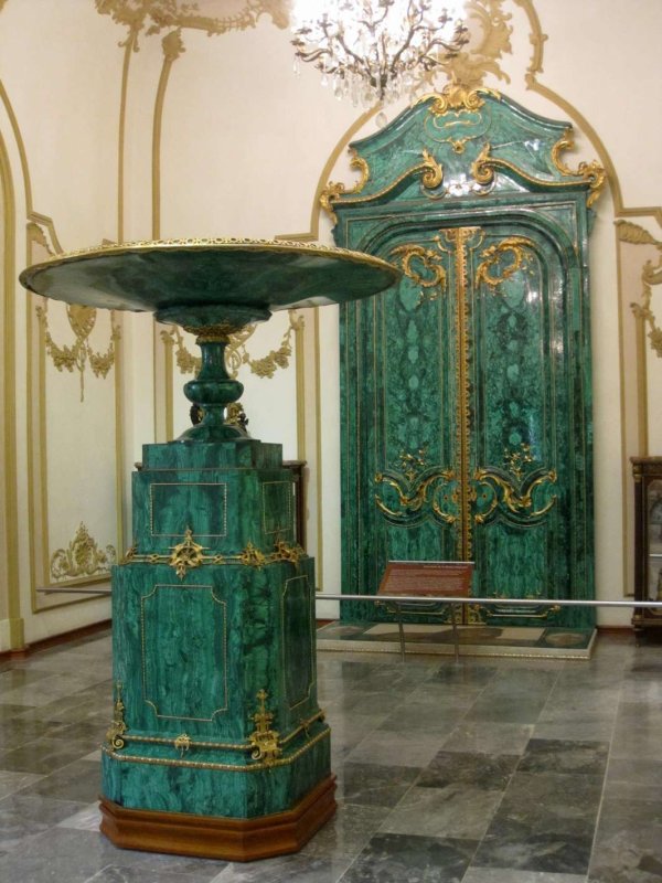 Иорданская лестница и церковная лестница в Эрмитаже