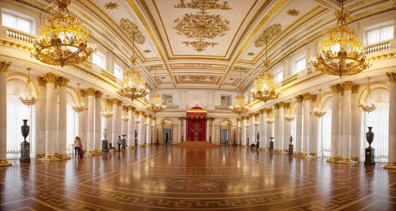 Михайловский дворец Тронный зал