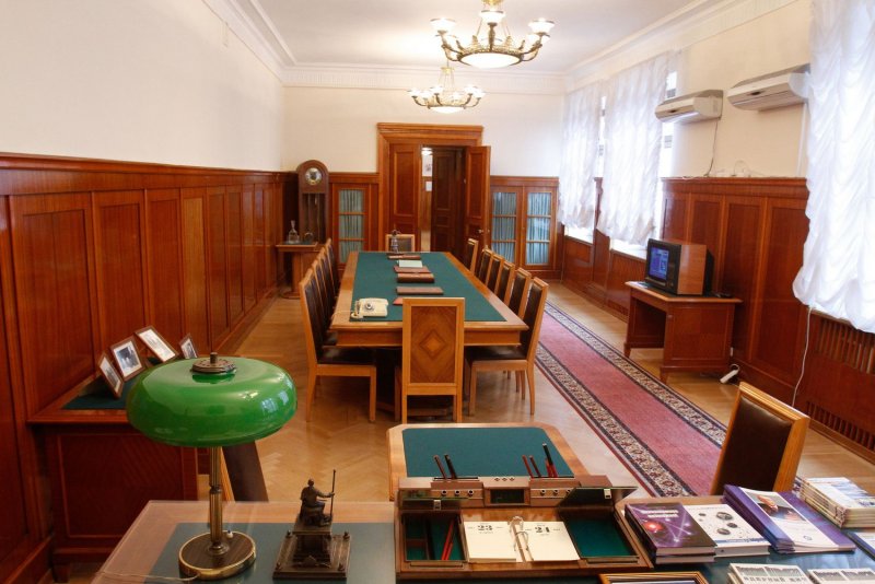 Комната в Советском стиле