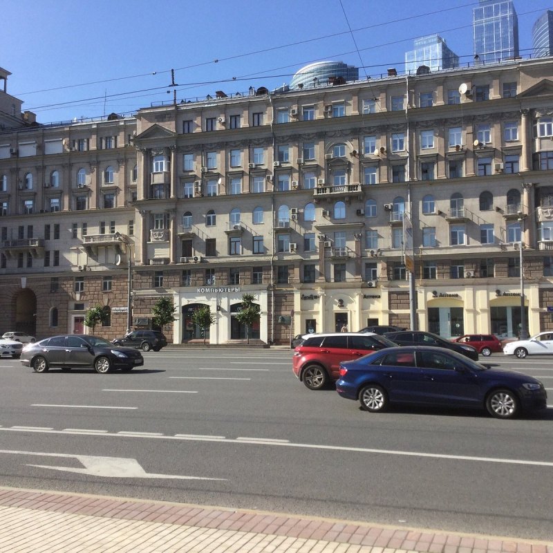 Гранатный 10с1