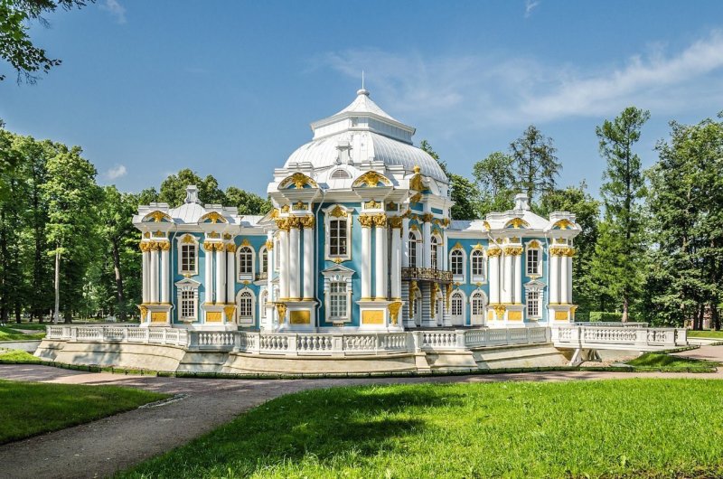 Эрмитаж Петергоф верхний зал