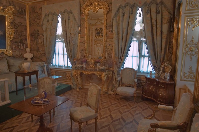 Дворец Марли Петергоф интерьер