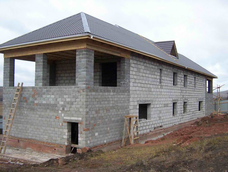 Дачный домик из керамзитоблоков