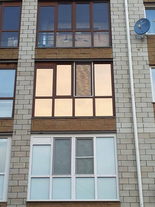 Тонированные пластиковые окна