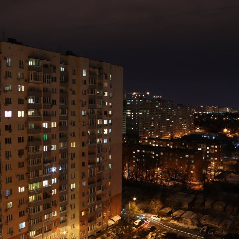 Закат многоэтажки