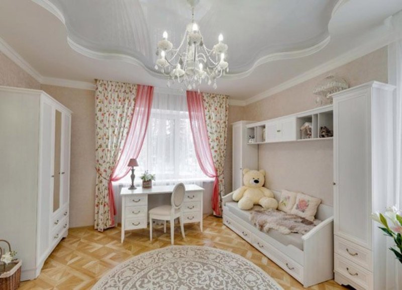 Детская для девочки в светлых тонах