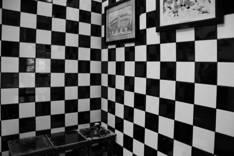 Плитка лапарет Nero Marquina