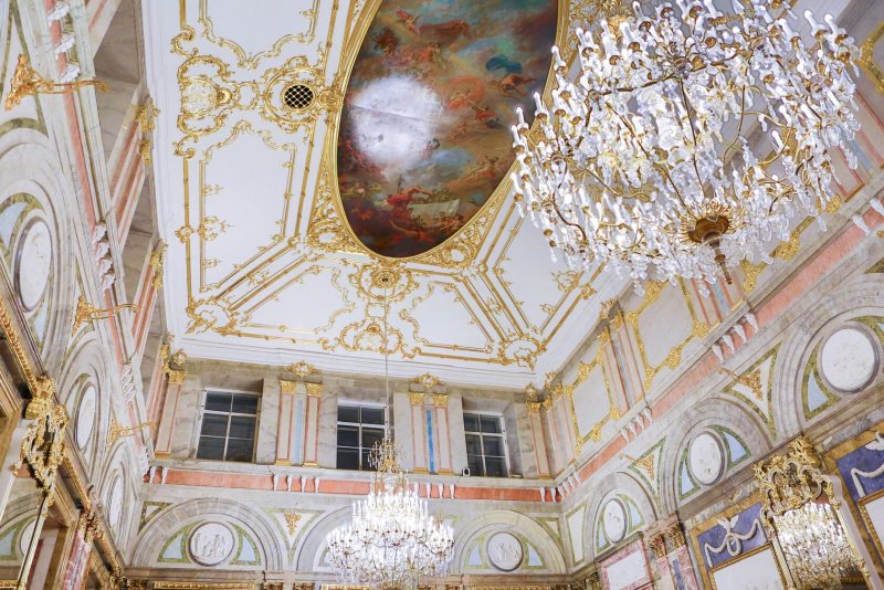 Мраморный зал мраморного дворца