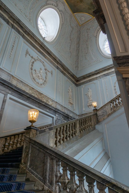 Мраморный дворец, Санкт-Петербург, Дворцовая набережная