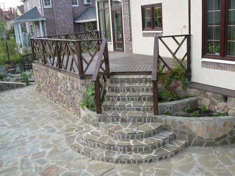 Терраса из натурального камня