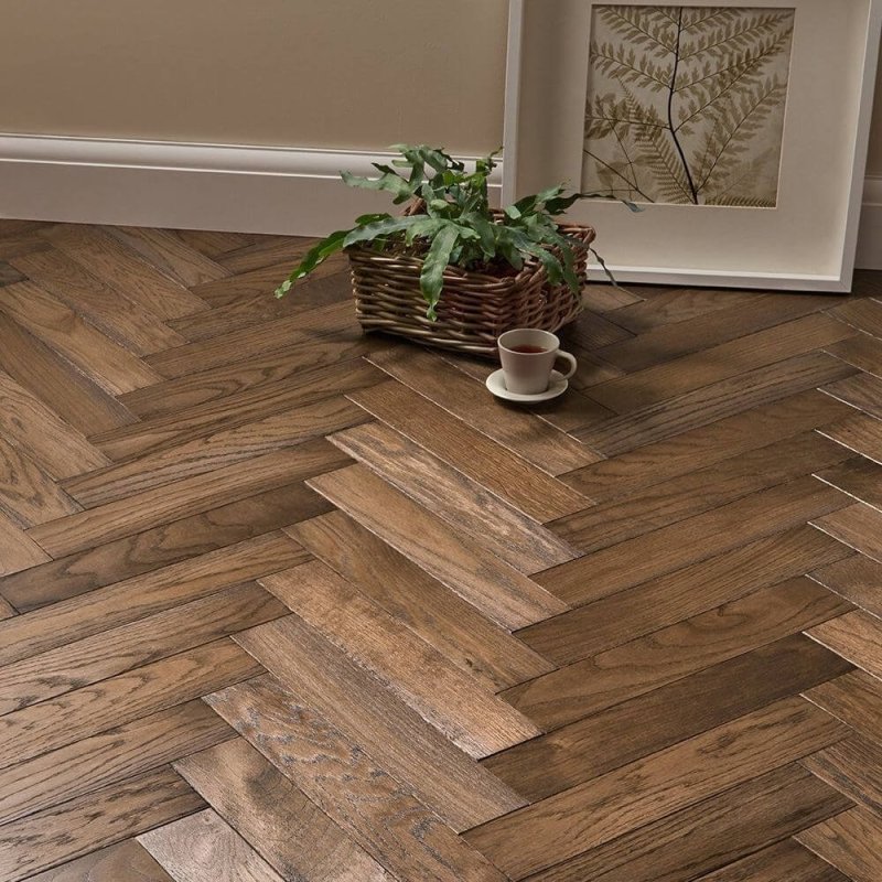 Herringbone ламинат елочка