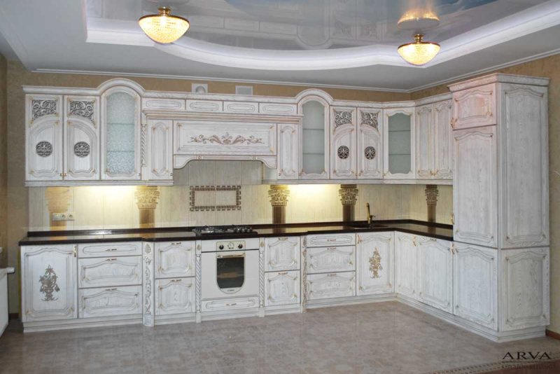 Кухня массив ясеня Арва