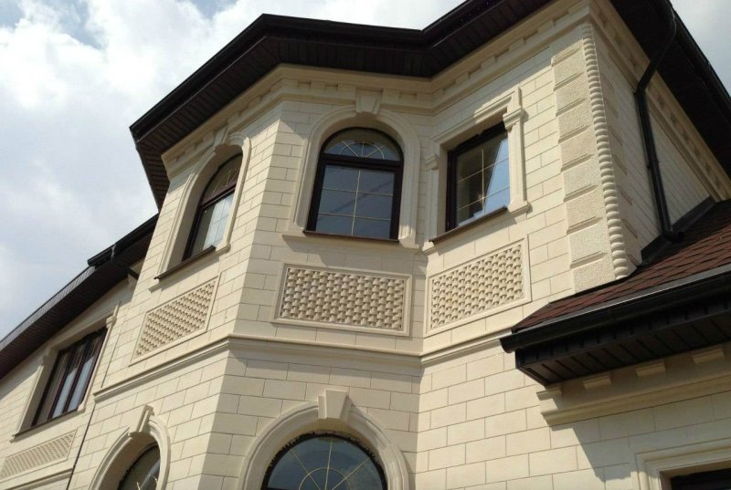 Отделка фасада травертином (72 фото)