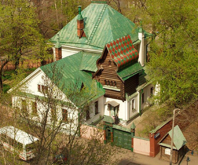 Дом-музей Виктора Васнецова, переулок Васнецова, 13