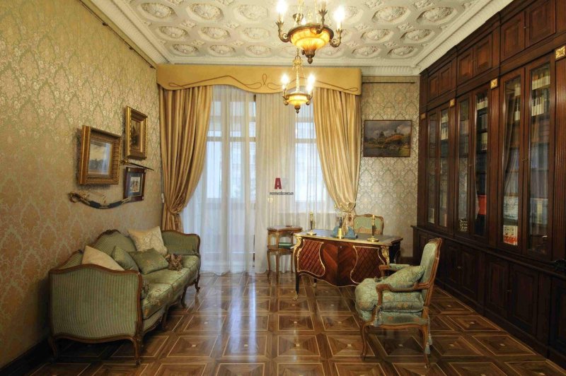 Сталинский Ампир в Санкт-Петербурге интерьер