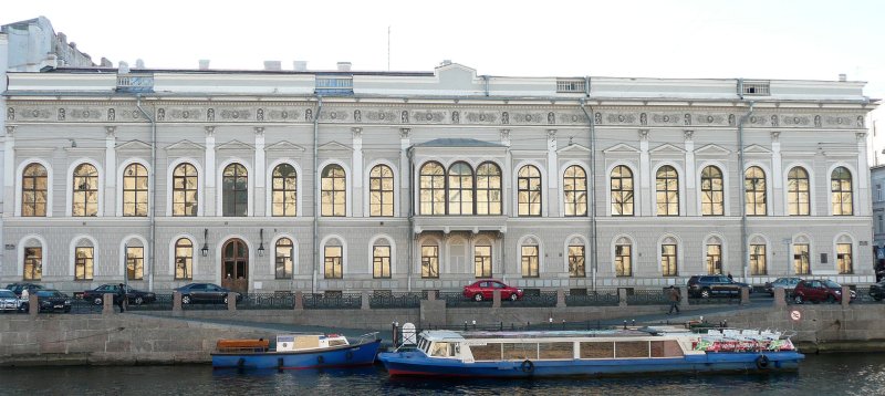 Шуваловский дворец в Санкт-Петербурге