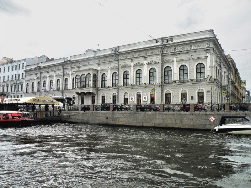 Дворец Шувалова в Санкт-Петербурге