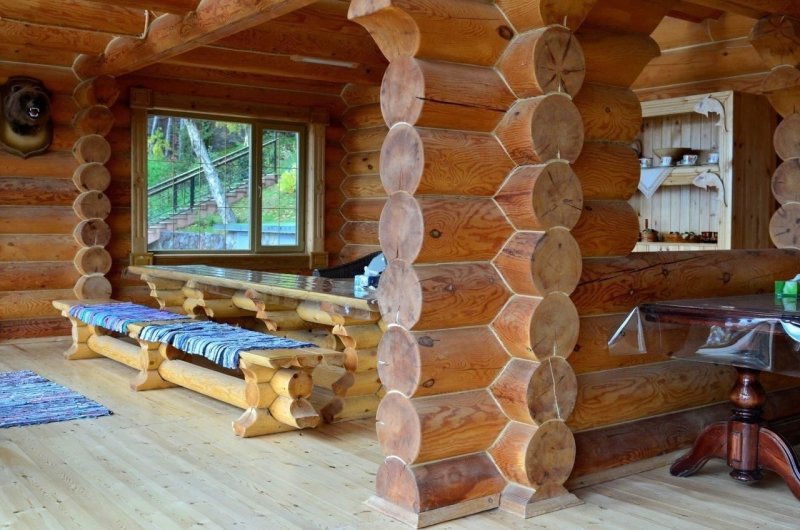 Дом из круглого бревна